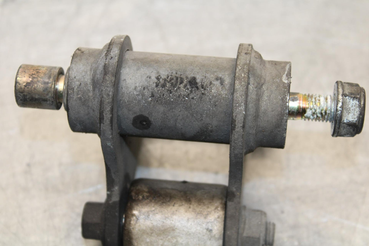 2000 Honda Super Hawk 1000 VTR1000F REAR DOGBONE SHOCK LINKAGE LINK BB577