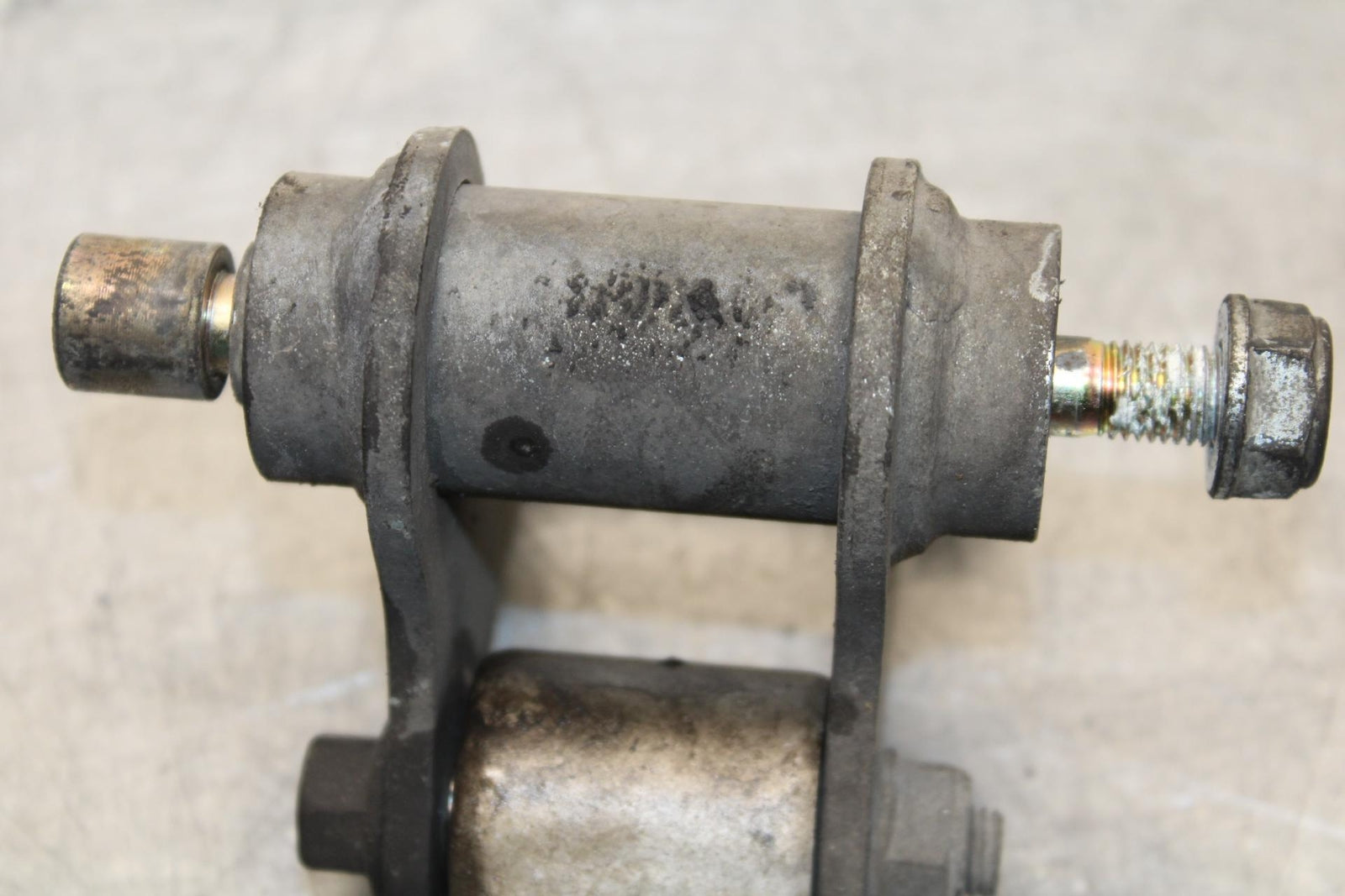 2000 Honda Super Hawk 1000 VTR1000F REAR DOGBONE SHOCK LINKAGE LINK BB577