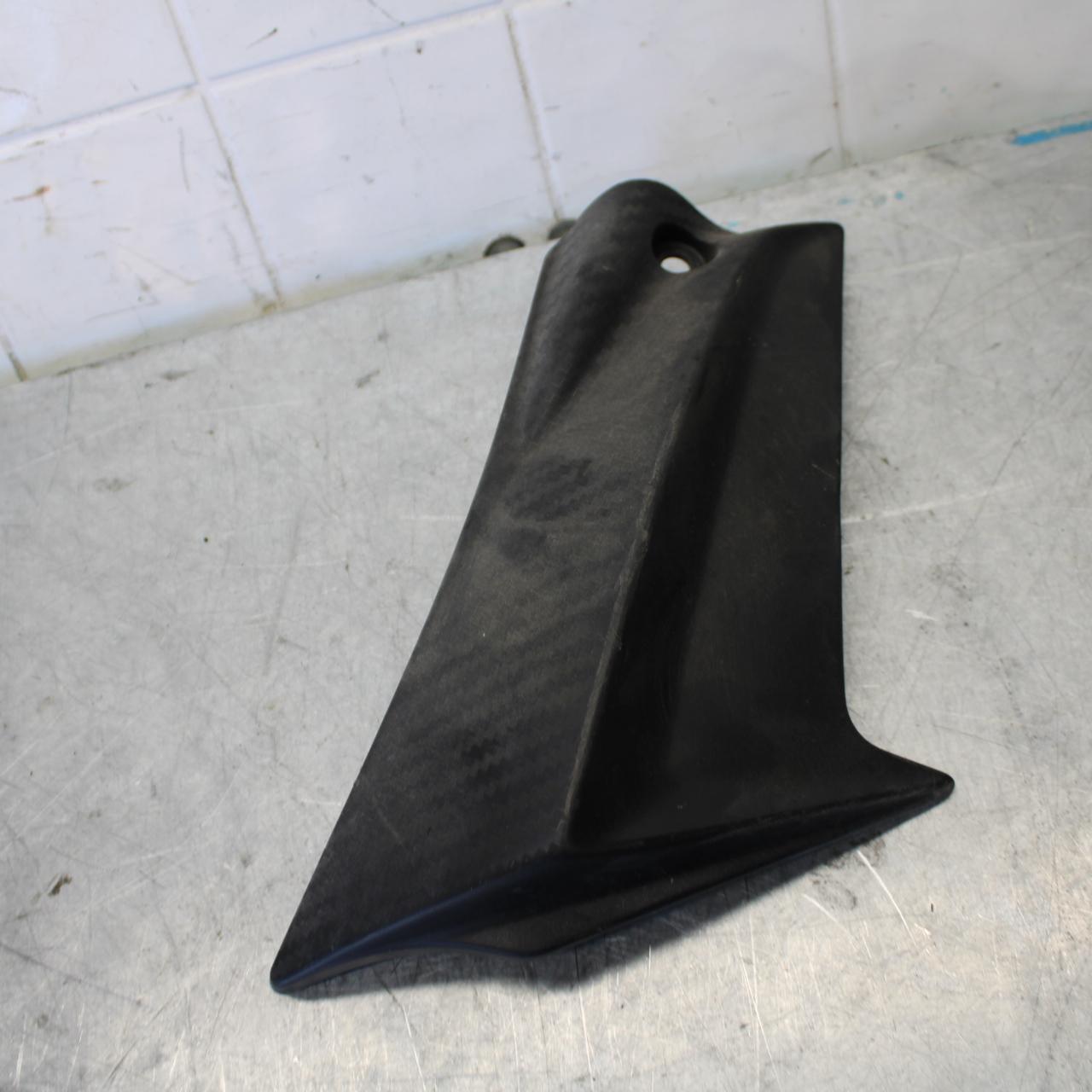 15-21 SUZUKI GSXR600 RIGHT MID UPPER SIDE FAIRING COWL PLASTIC BB437