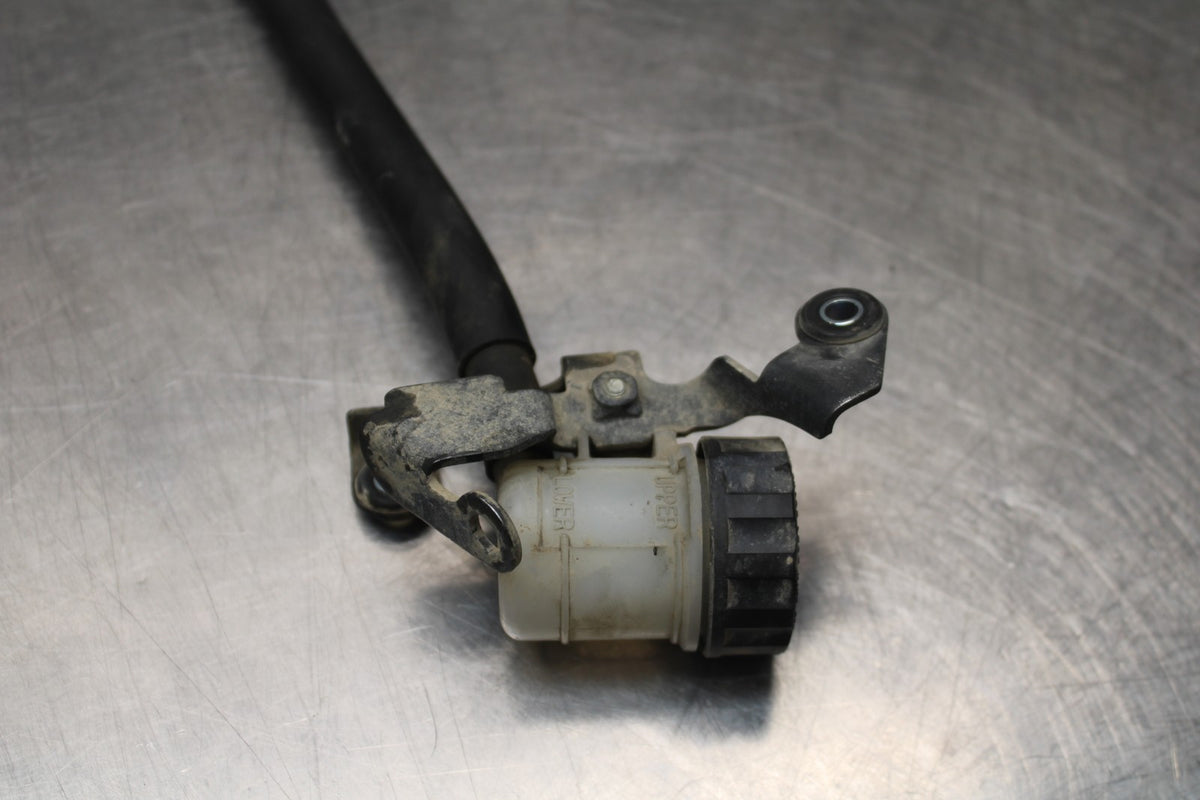 18 YAMAHA SUPER TENERE REAR BACK BRAKE MASTER CYLINDER W RESERVOIR BB832