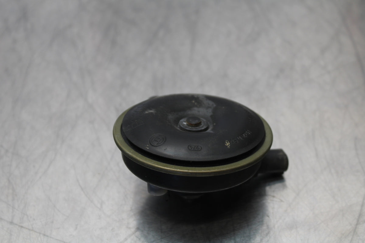 06-12 BMW F800ST HORN SIGNAL BB144