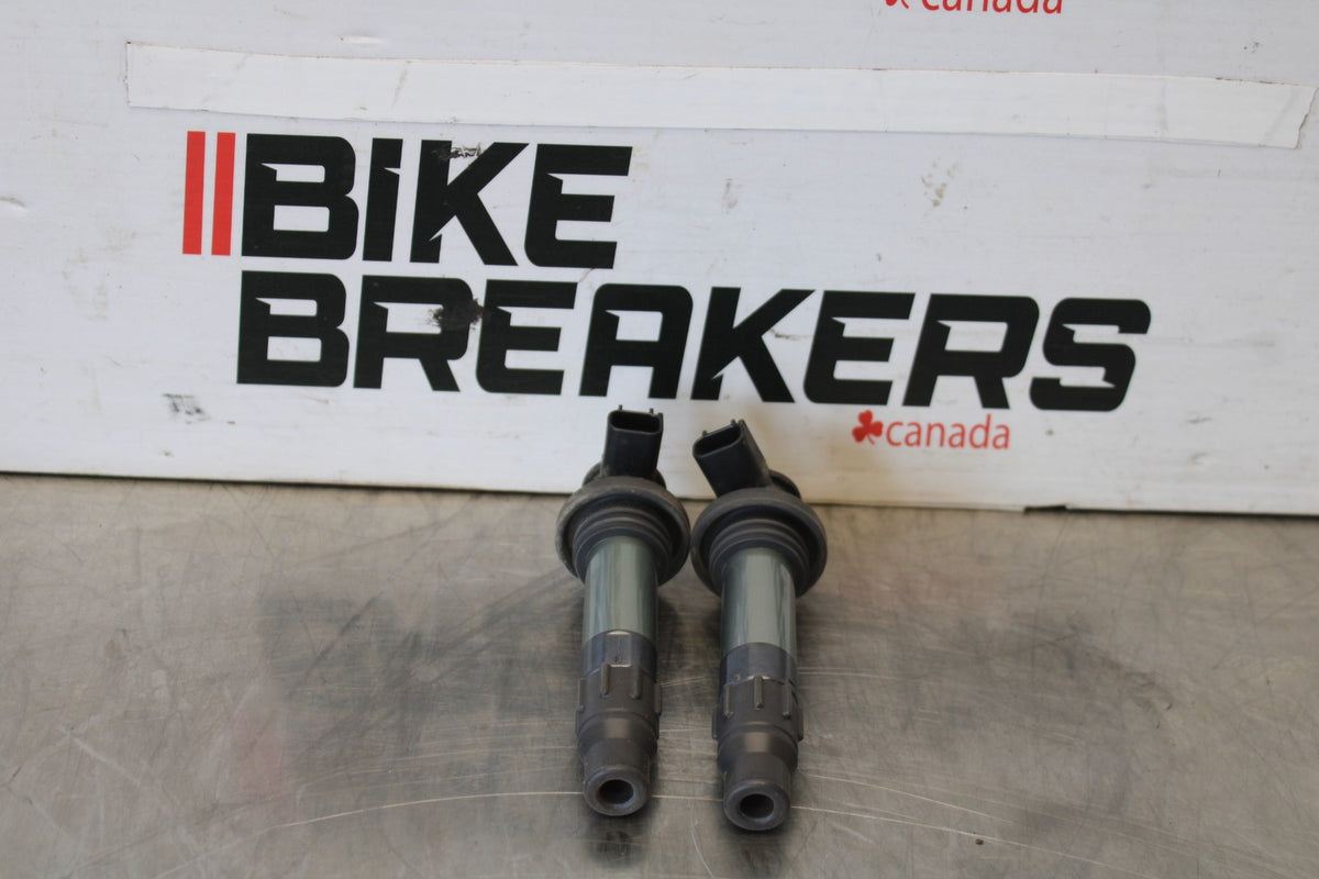 24-25 KAWASAKI NINJA 500 ABS IGNITION COILS COIL SPARK PLUG CAPS BB899