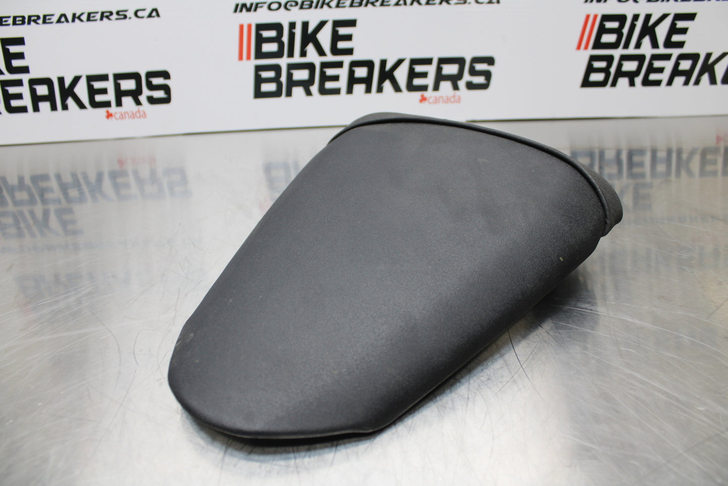13-17 KAWASAKI NINJA ZX6R ZX636 ABS REAR BACK PASSENGER TANDEM SEAT SADDLE BB143