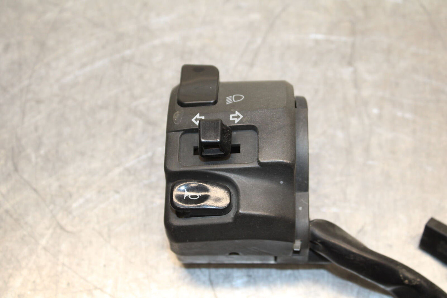12-13 KAWASAKI Z1000 LEFT CLIP ON HANDLE HORN SIGNALS SWITCH SWITCHES BB743