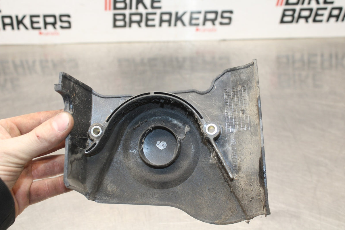 08 HONDA CBR125R ENGINE SPROCKET COVER BB839