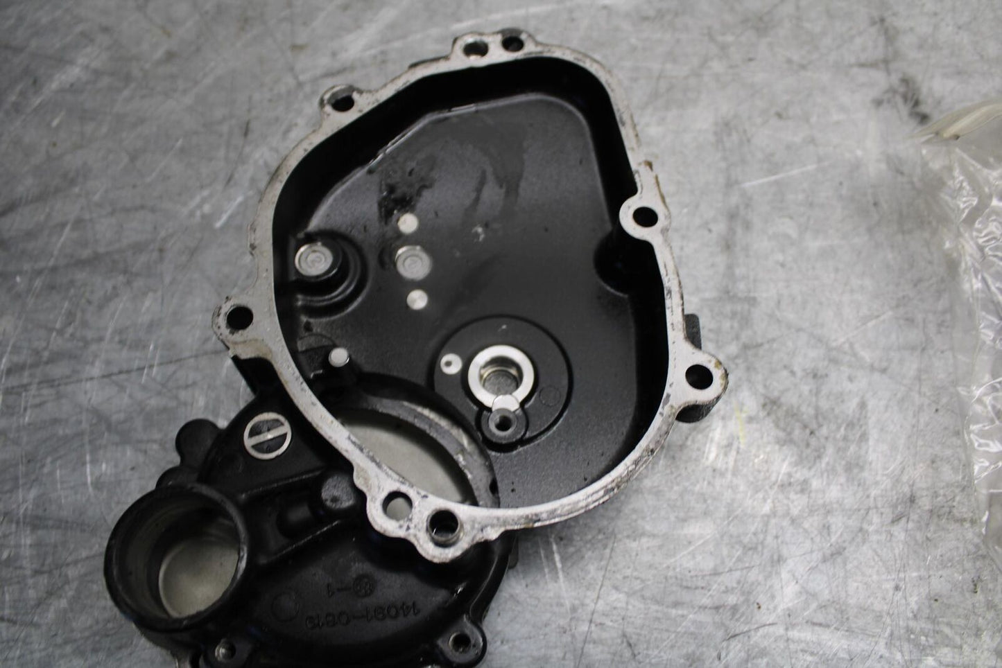 2007 Kawasaki Ninja ZX6R ZX600P STATER GEAR COVER CASE BB47