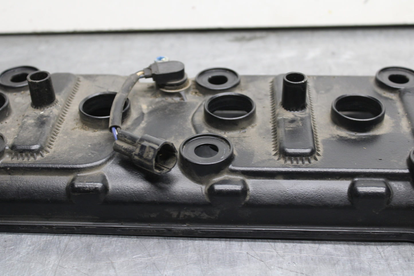 08-10 SUZUKI GSXR750 ENGINE TOP END CYLINDER HEAD COVER BB119