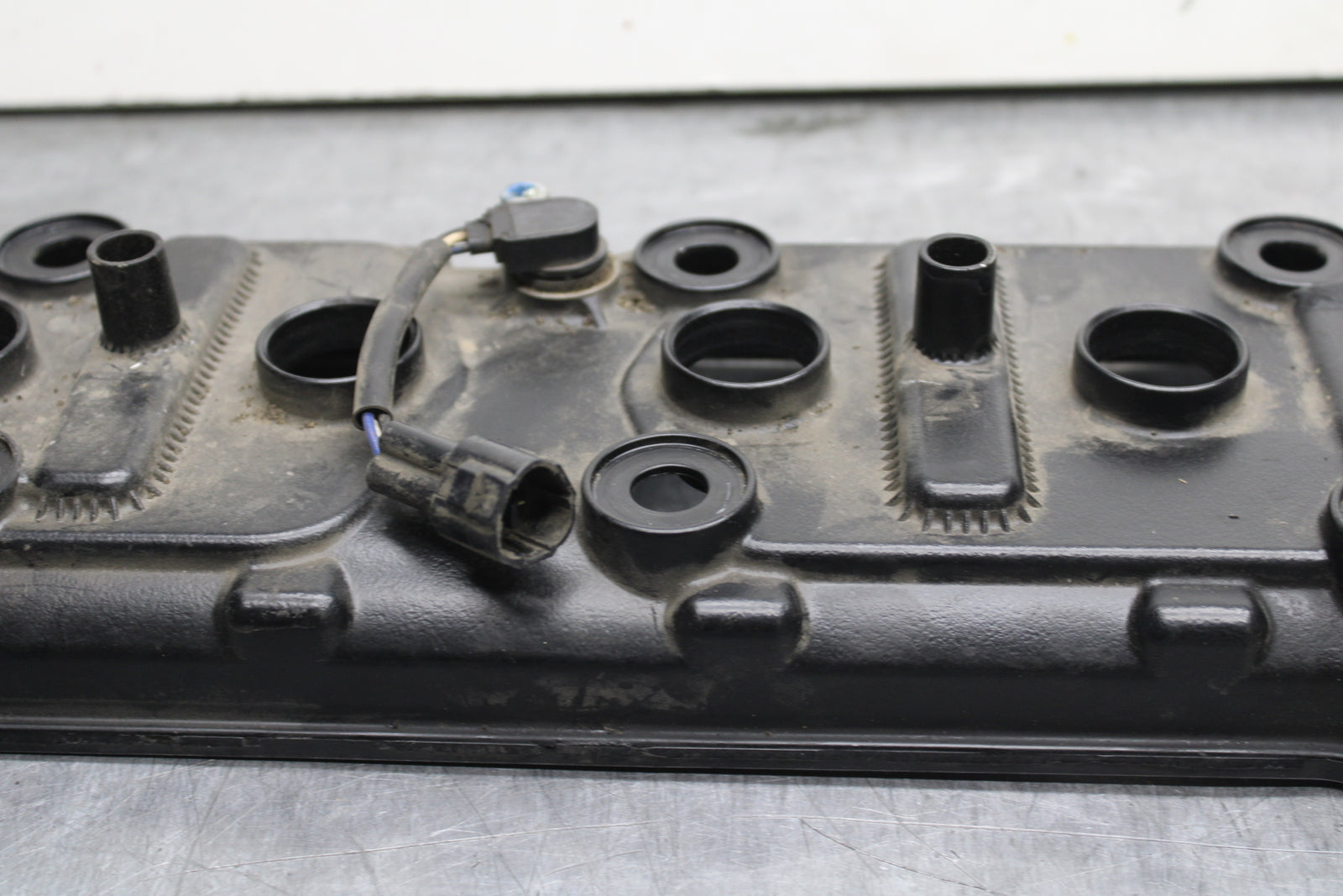 08-10 SUZUKI GSXR750 ENGINE TOP END CYLINDER HEAD COVER BB119