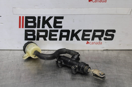 08 KAWASAKI NINJA ZX10R REAR BACK BRAKE MASTER CYLINDER W RESERVOIR BB902
