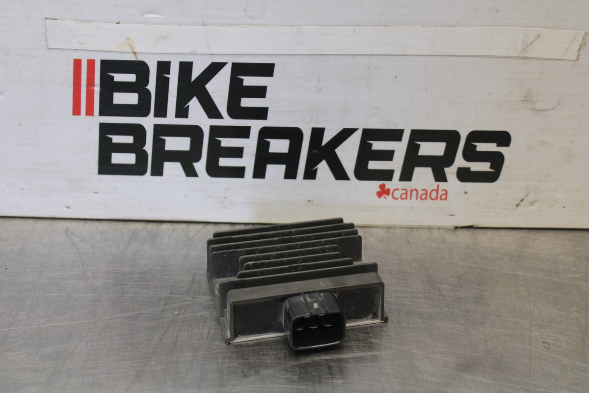 23 KAWASAKI NINJA 650 EX650 RECTIFIER VOLTAGE REGULATOR BB920