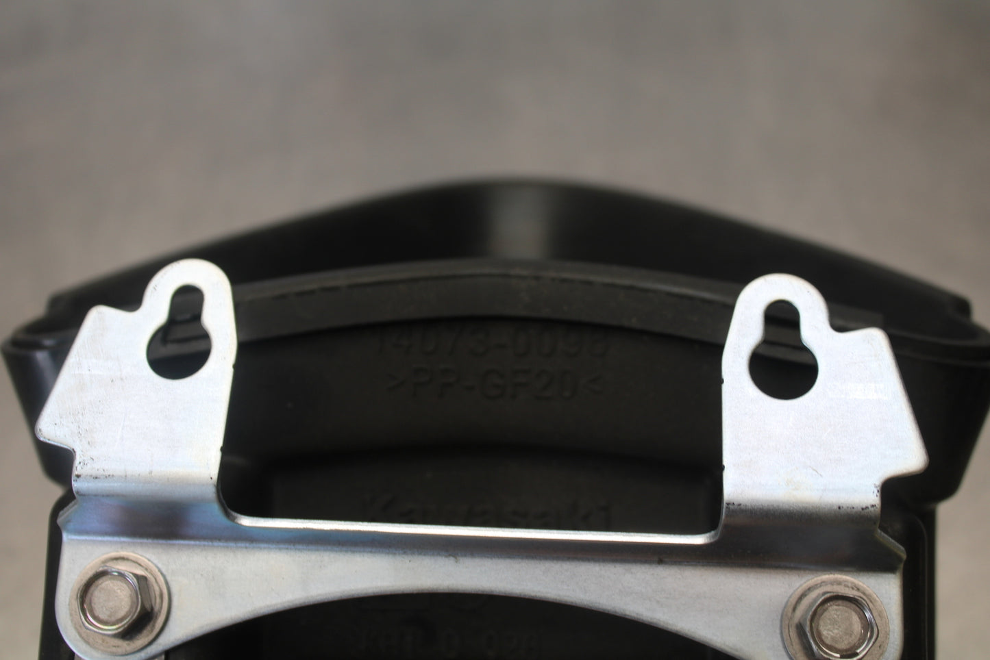 23-24 KAWASAKI NINJA ZX14R NEW!! RAM AIR INTAKE TUBE DUCT BB169