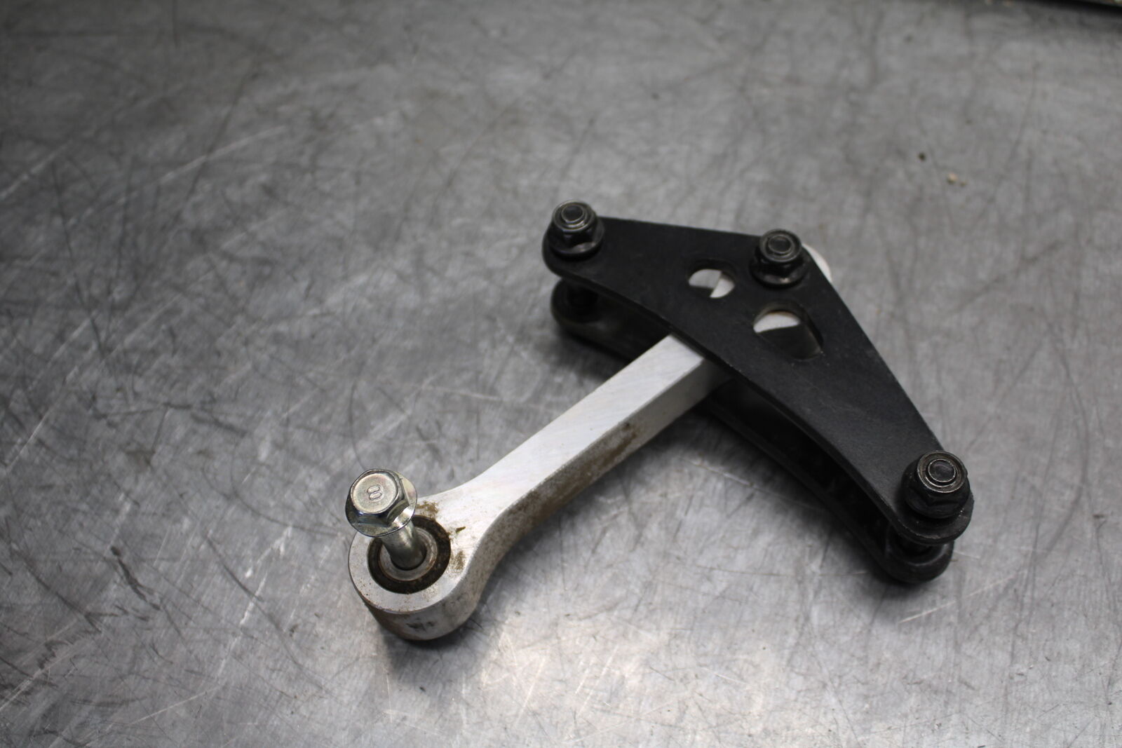 22-24 YAMAHA XSR900 REAR DOGBONE SHOCK LINKAGE LINK BB710