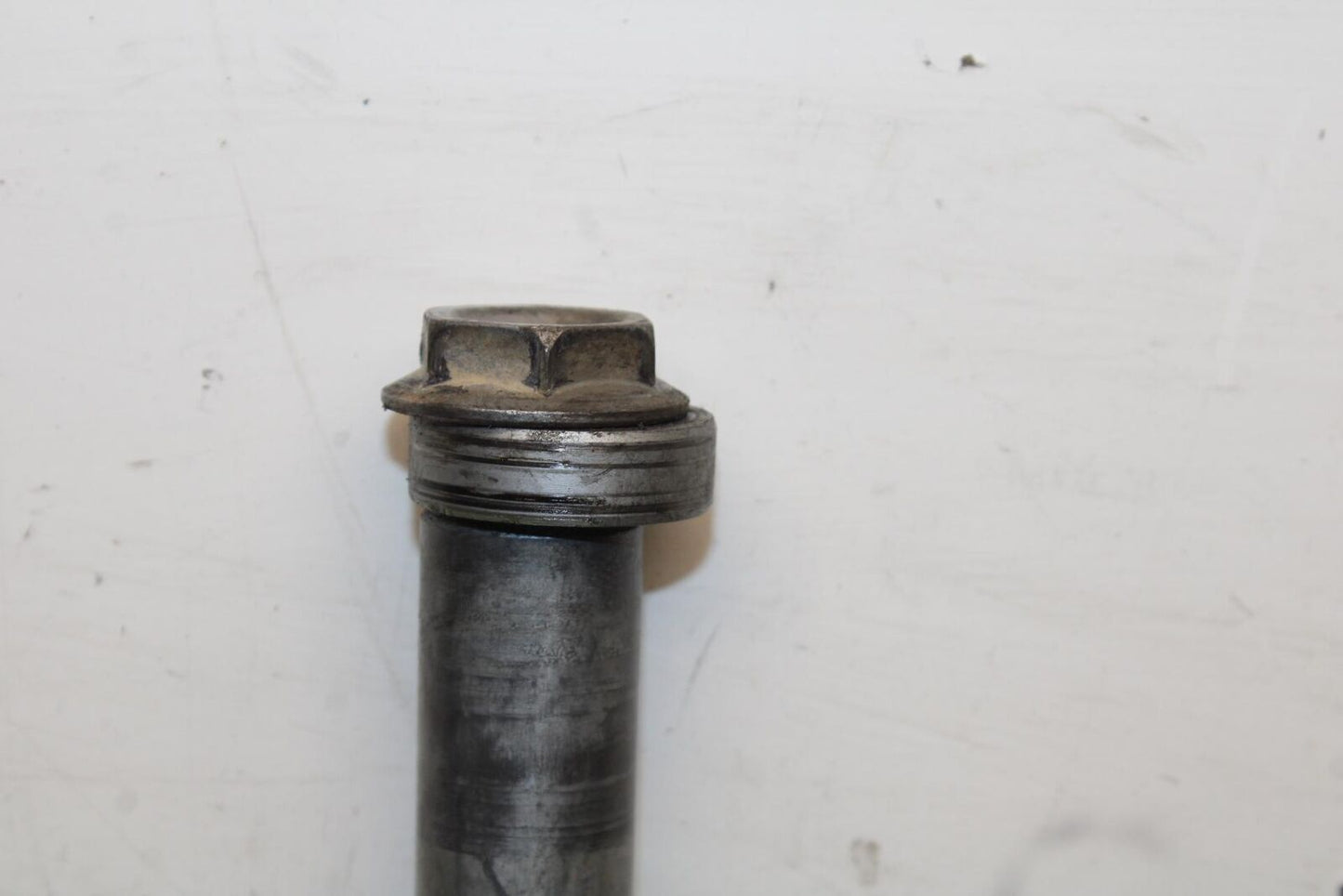 03-04 HONDA CBR600RR FRONT WHEEL RIM AXLE PIVOT BOLT BB628