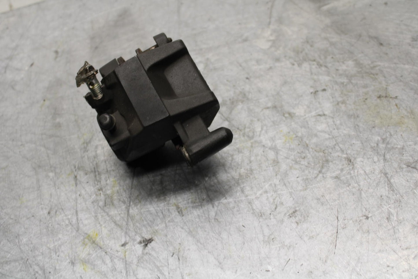 2006 Suzuki GSXR600 REAR BACK BRAKE CALIPER BB447