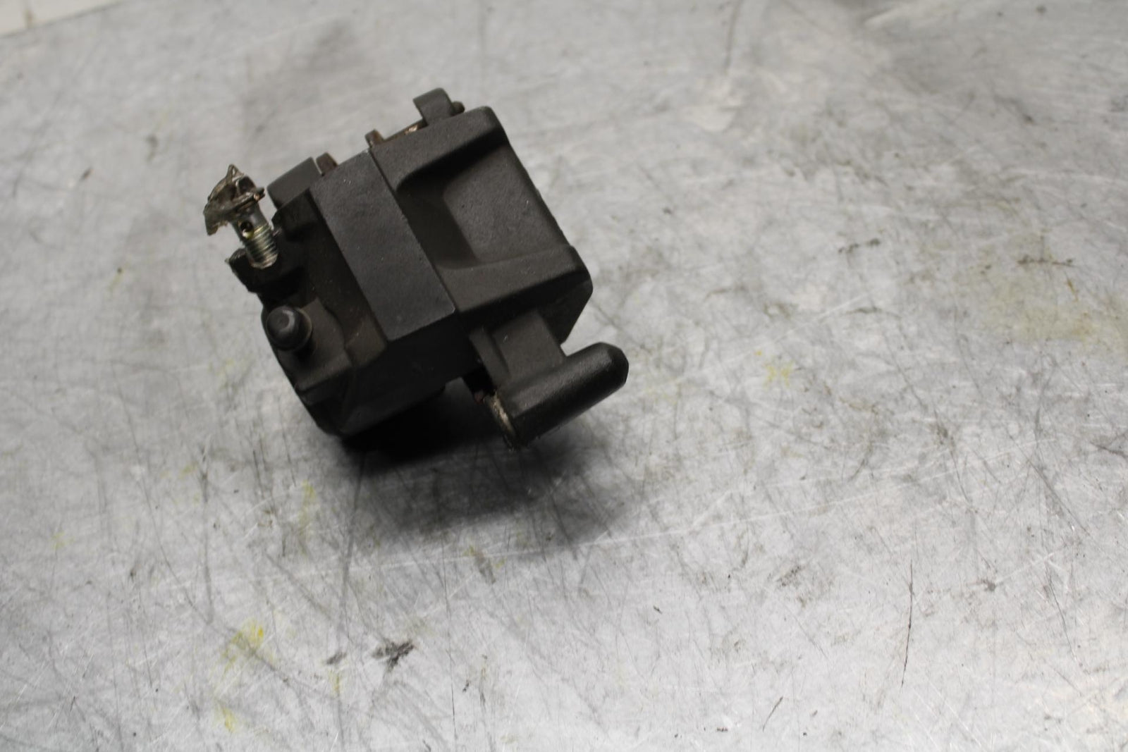 2006 Suzuki GSXR600 REAR BACK BRAKE CALIPER BB447