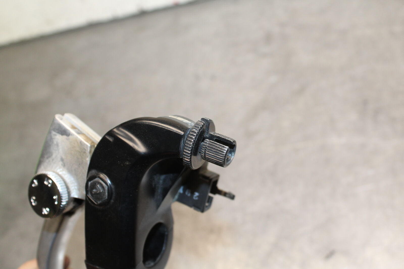 18-24 KAWASAKI NINJA 650 CLUTCH PERCH MOUNT WITH LEVER  BB725