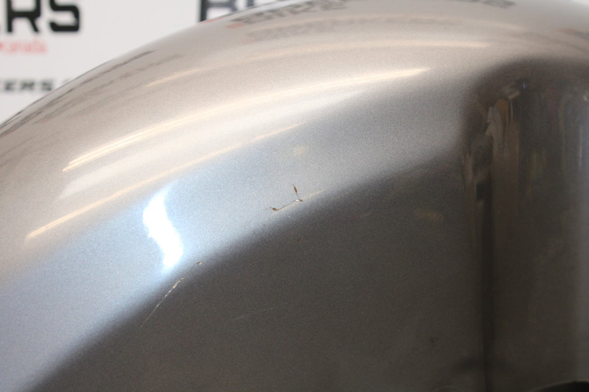 05 TRIUMPH ROCKET III FRONT WHEEL FENDER BB186