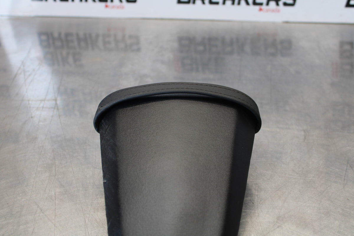 22-25 YAMAHA YZF R7 REAR BACK PASSENGER TANDEM SEAT PAD SADDLE PILLION BB176