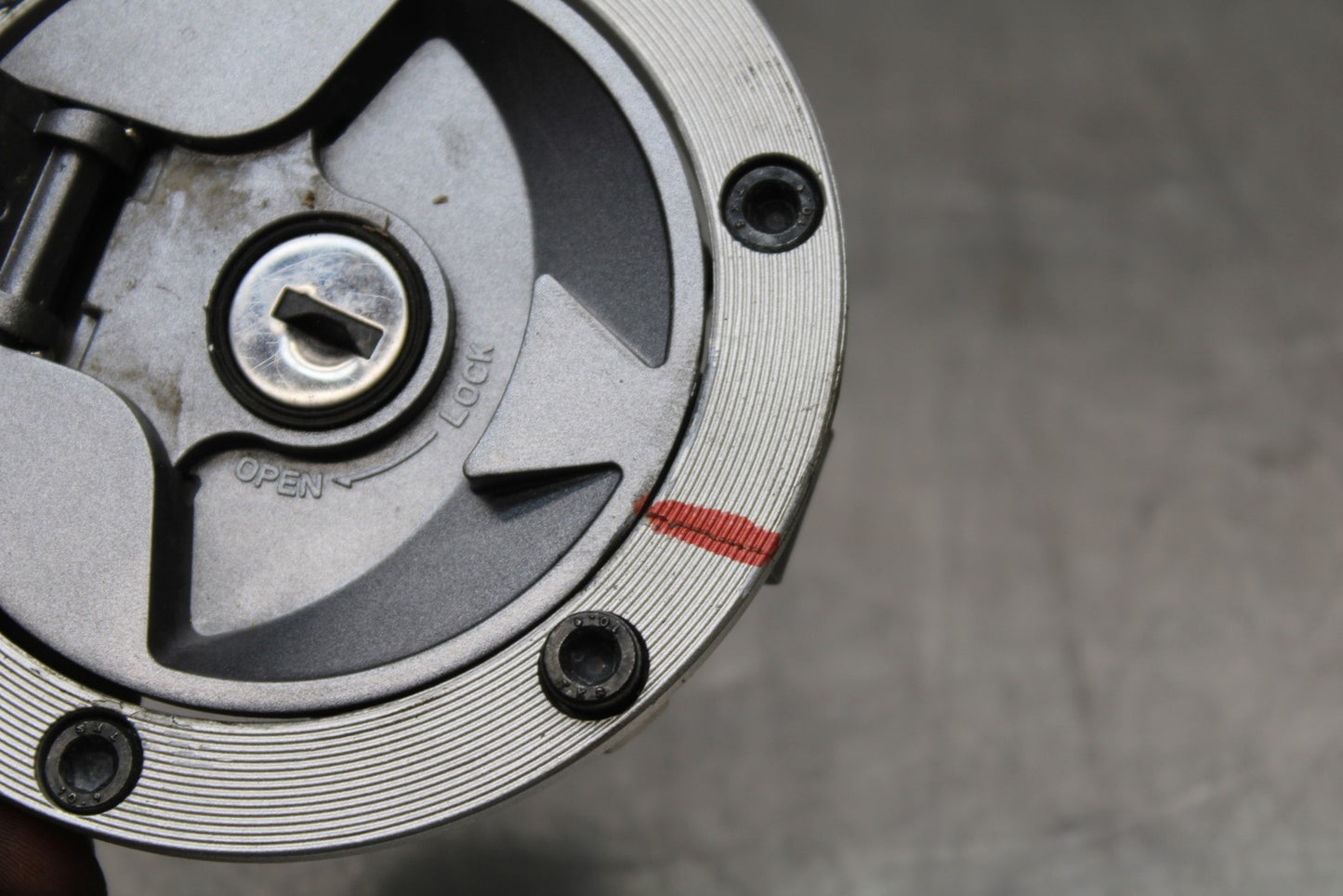 13-17 KAWASAKI NINJA 300 EX300 ABS IGNITION LOCK KEY SET GAS CAP AND SEAT  BB187