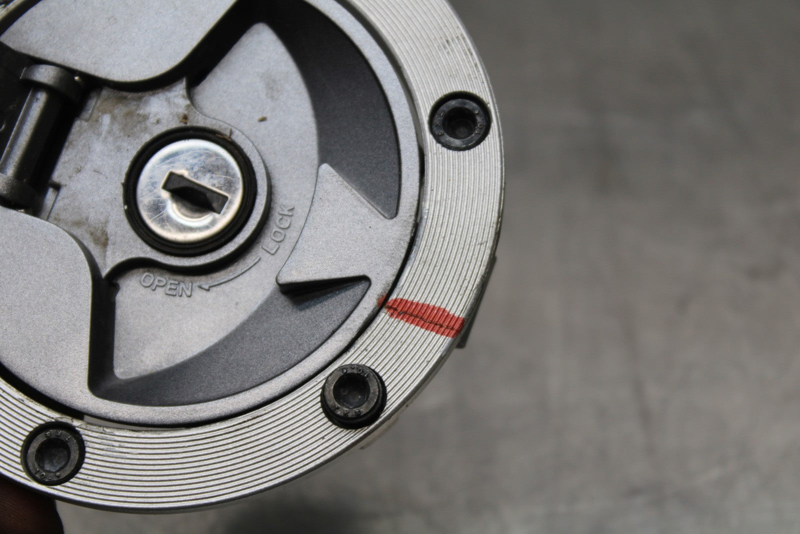 13-17 KAWASAKI NINJA 300 EX300 ABS IGNITION LOCK KEY SET GAS CAP AND SEAT  BB187