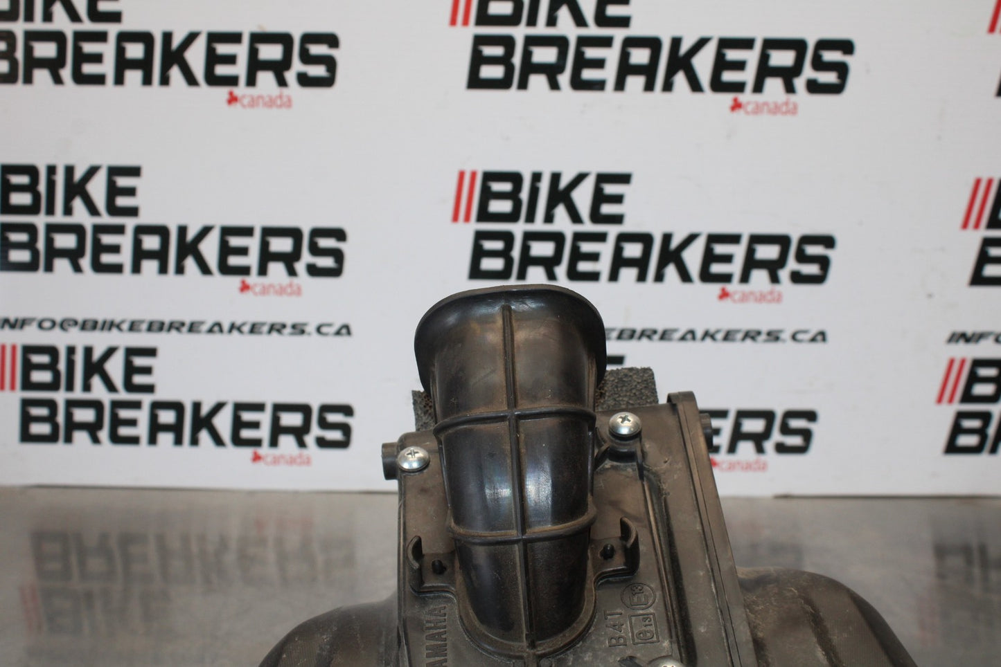 22-25 YAMAHA YZF R7 AIRBOX AIR INTAKE FILTER BOX BB176