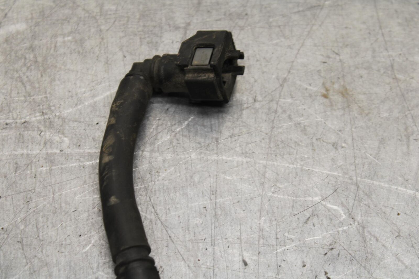 06-14 YAMAHA ROADLINER S XV1900S FUEL GAS LINE  HOSE BB619