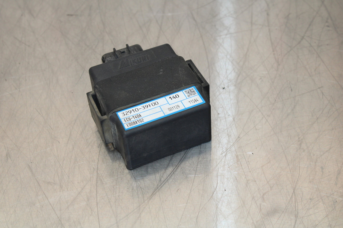 01-03 SUZUKI GSXR600 RELAY ASSEMBLY FUSE BOX BB145