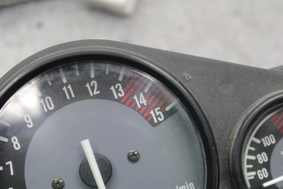 96-07 YAMAHA YZF600R SPEEDO TACH GAUGES CLUSTER SPEEDOMETER TACHOMETER  BB746