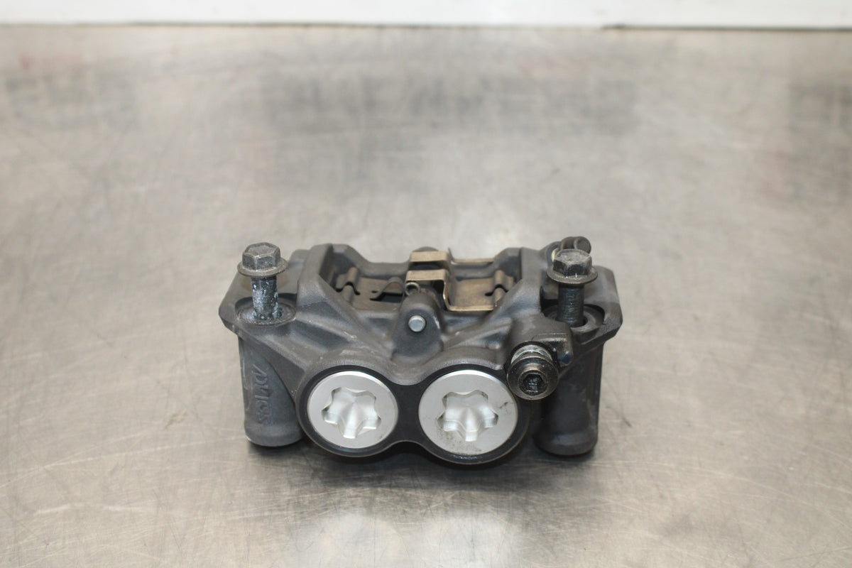 15-17 YAMAHA FJ09 RIGHT LEFT FRONT BRAKE CALIPER SET PAIR CALIPERS BB906