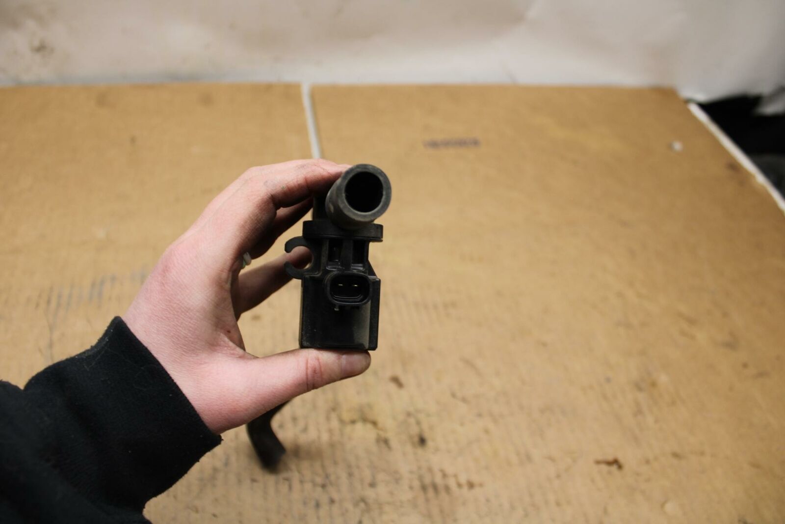 09-12 KAWASAKI NINJA ZX6R AIR VALVE SOLENOID TOP ENGINE SWITCH SENSOR BB383