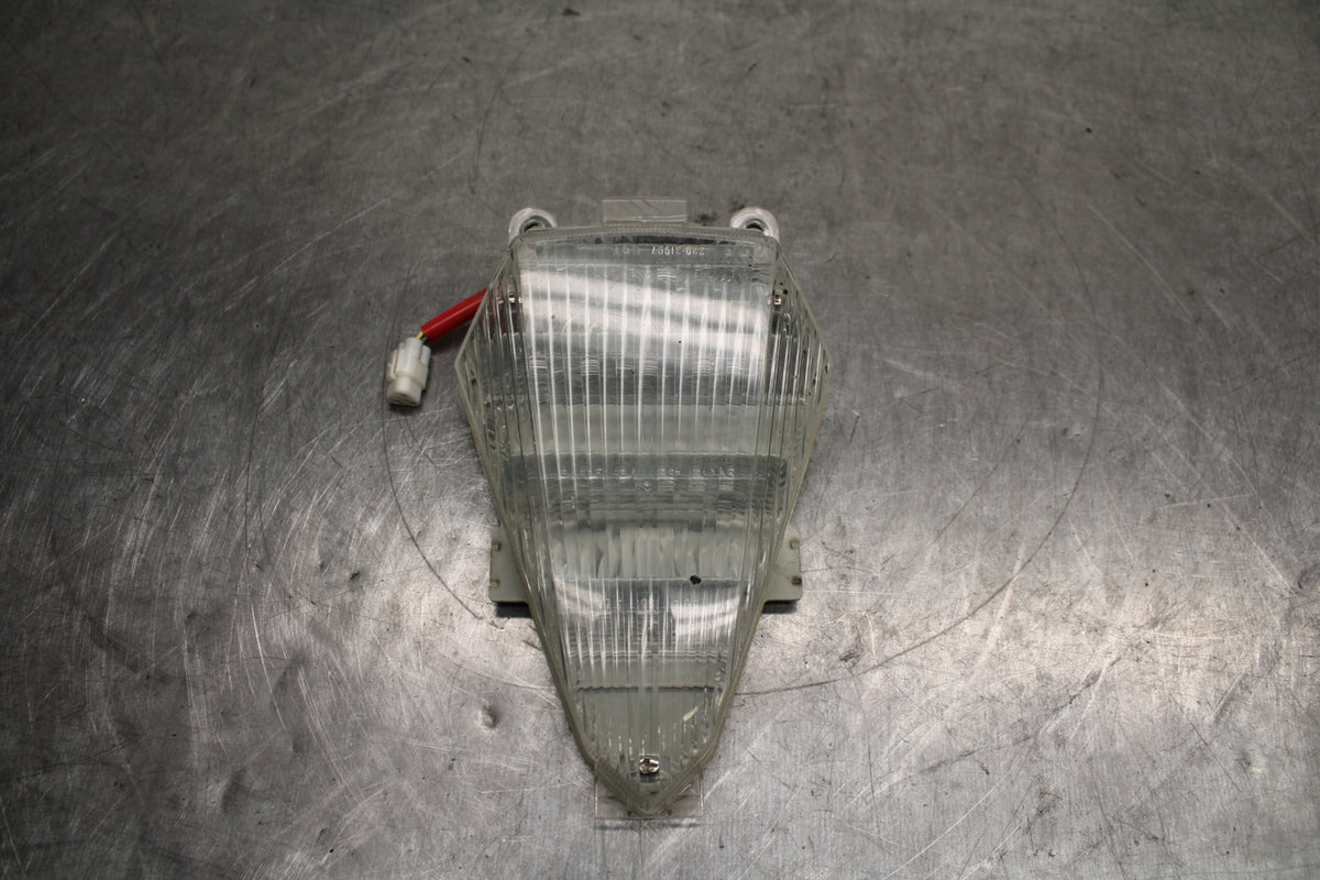 08-16 YAMAHA YZF R6 REAR TAIL TAILLIGHT BACK BRAKE LIGHT BB131
