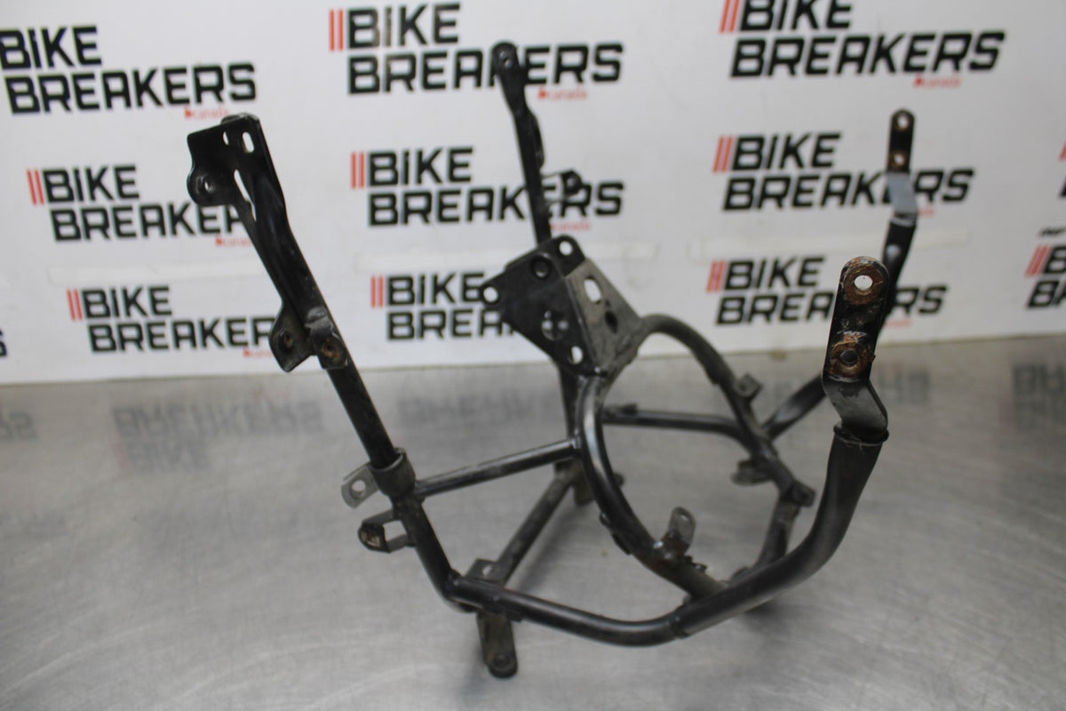 05 DUCATI SUPERSPORT 800 UPPER FAIRING MIRROR GAUGES STAY BRACKET BB913
