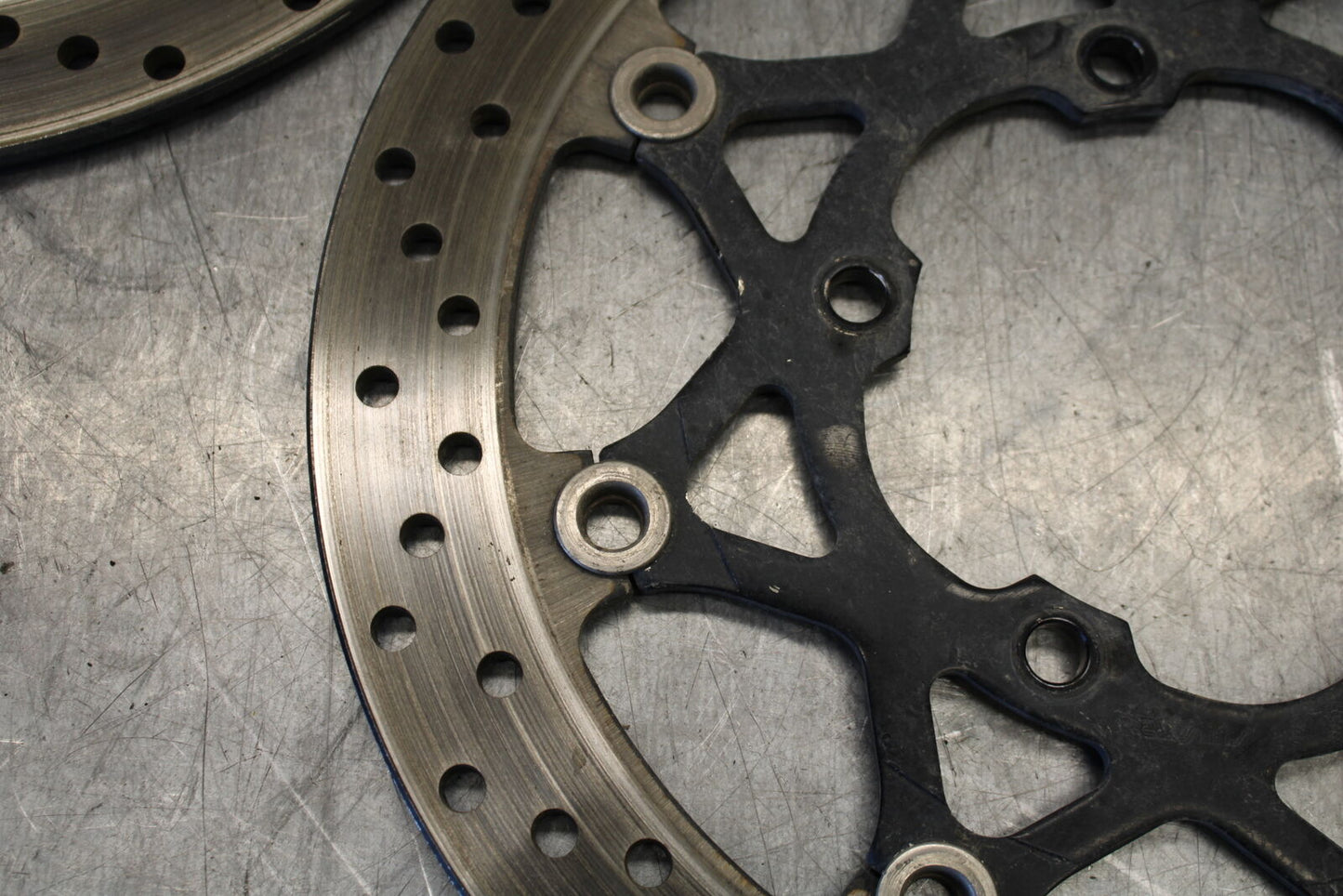 06-07 SUZUKI GSXR 600 FRONT LEFT RIGHT BRAKE ROTORS DISCS BB243