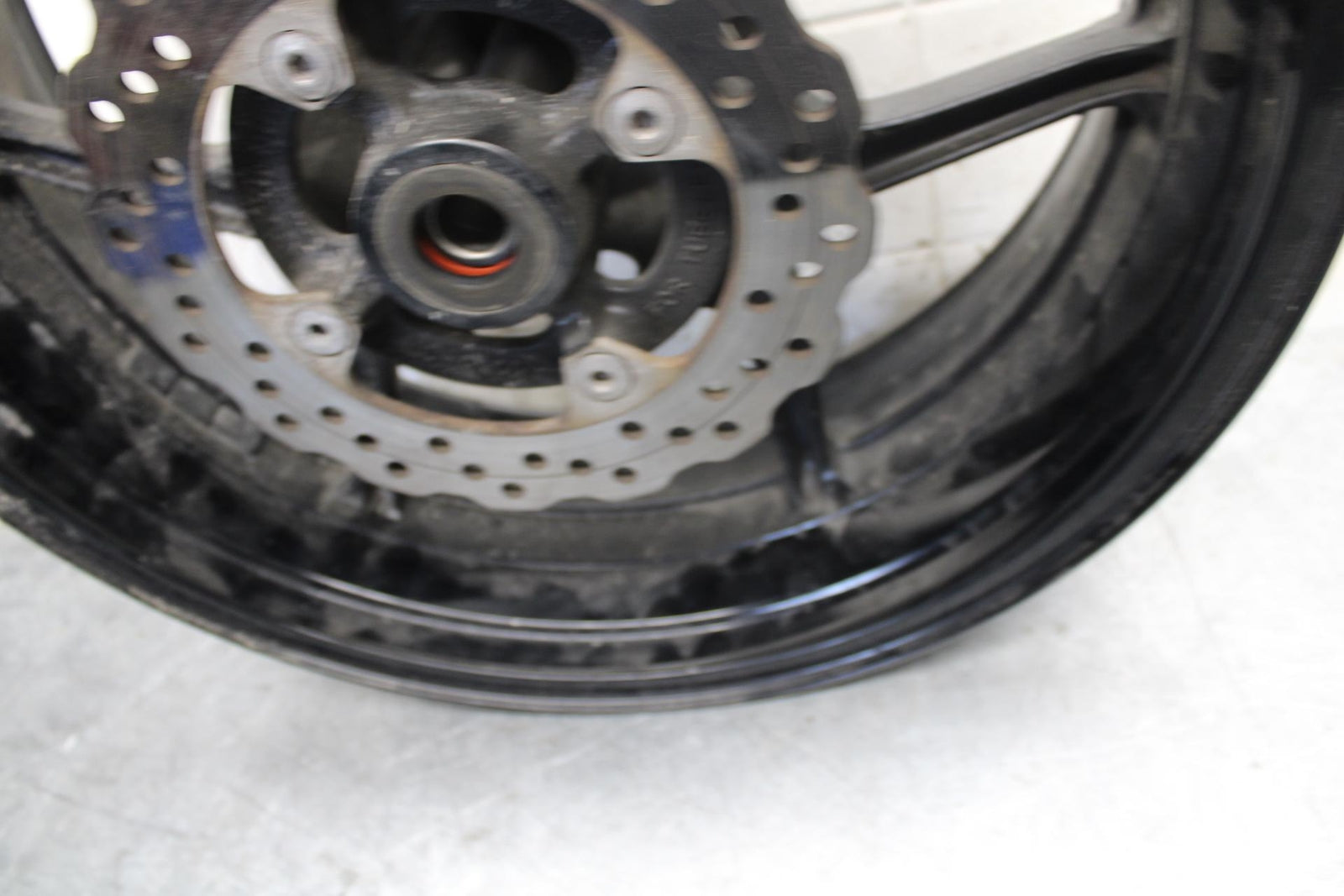 2008 Kawasaki Ninja ZX10R ZX1000E REARWHEEL RIM ROTOR BACK BRAKE DISC BB524