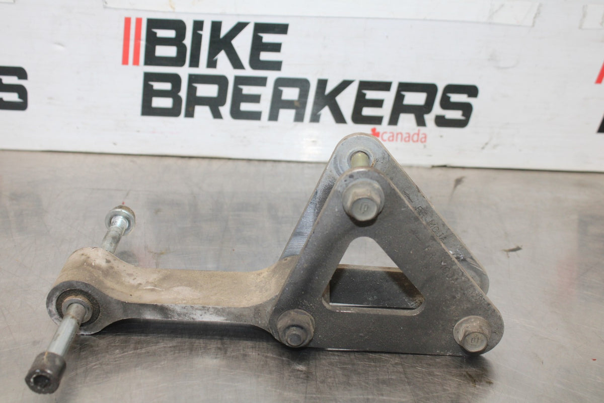 00-01 HONDA CBR929RR REAR DOGBONE SHOCK LINKAGE LINK BB925
