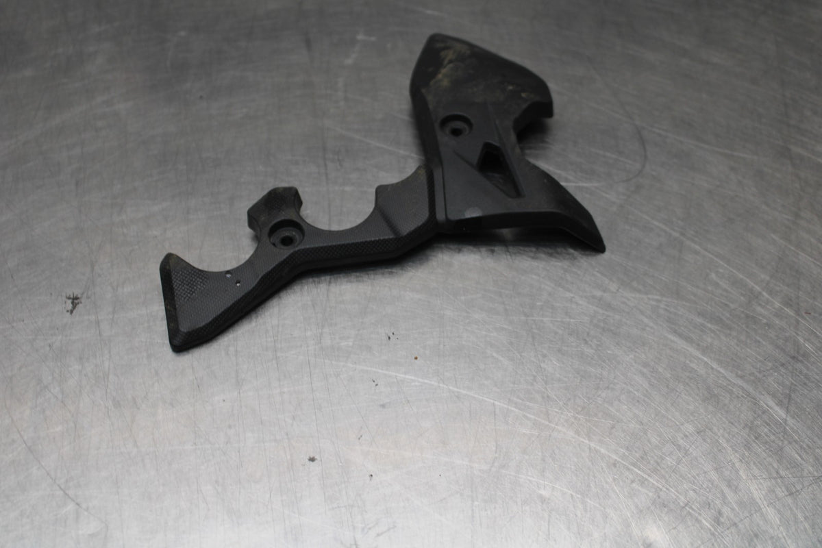 18-26 KAWASAKI Z400 FRAME COVER BB852