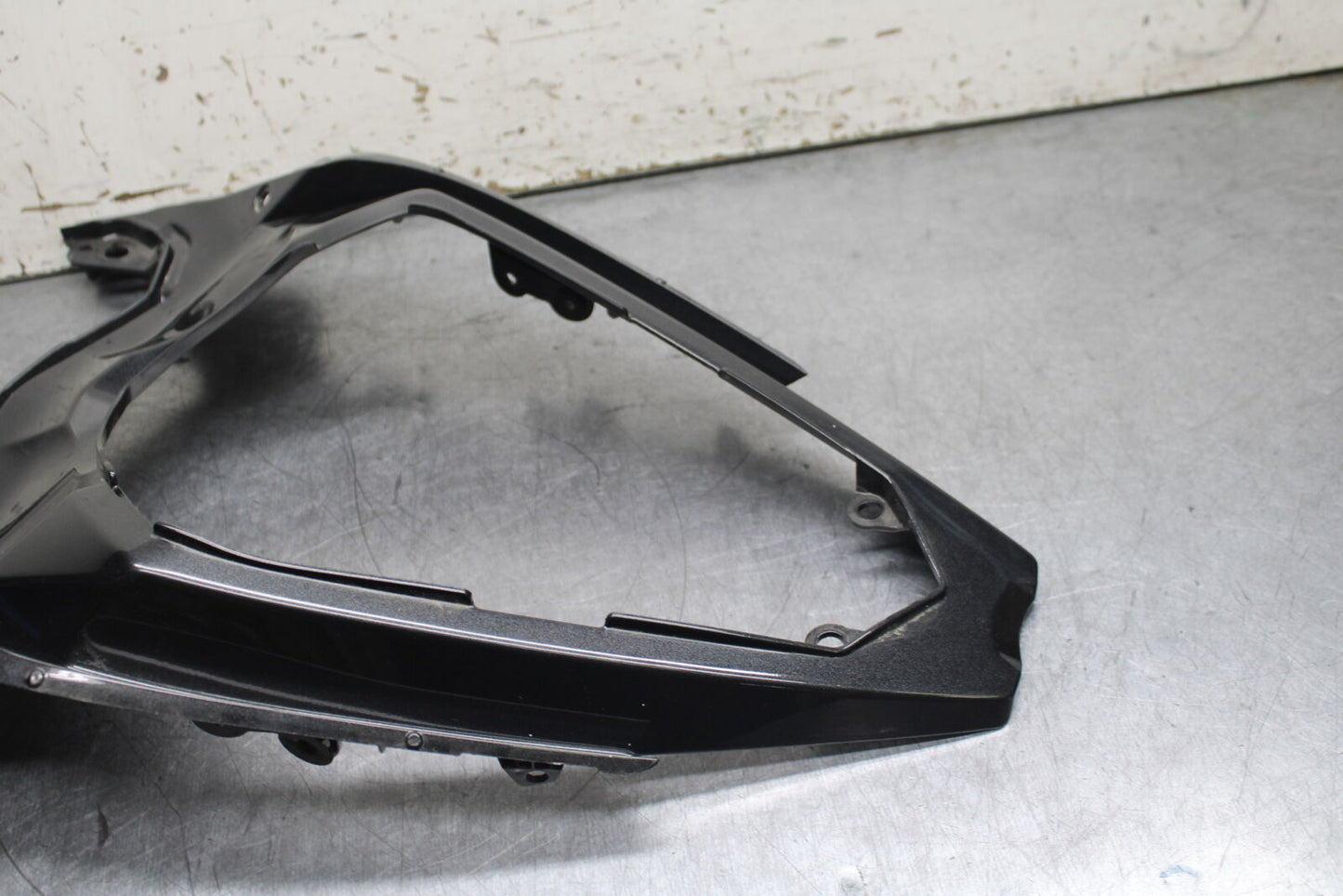 18-23 KAWASAKI NINJA 400 EX400 ABS CENTER REAR BACK TAIL FAIRING COWL BB747