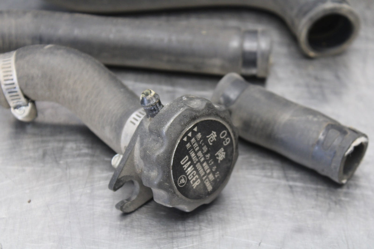 84 HONDA INTERCEPTOR 1000 VF1000F RADIATOR HOSES ENGINE COOLANT WATER PIPE BB878
