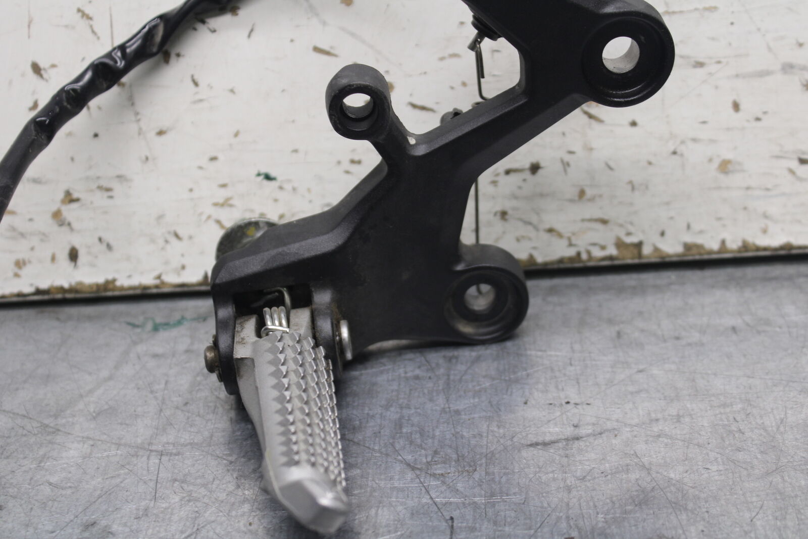 18-23 KAWASAKI NINJA 400 EX400 ABS RIGHT REARSET REAR SET FOOT PEG REST BB747