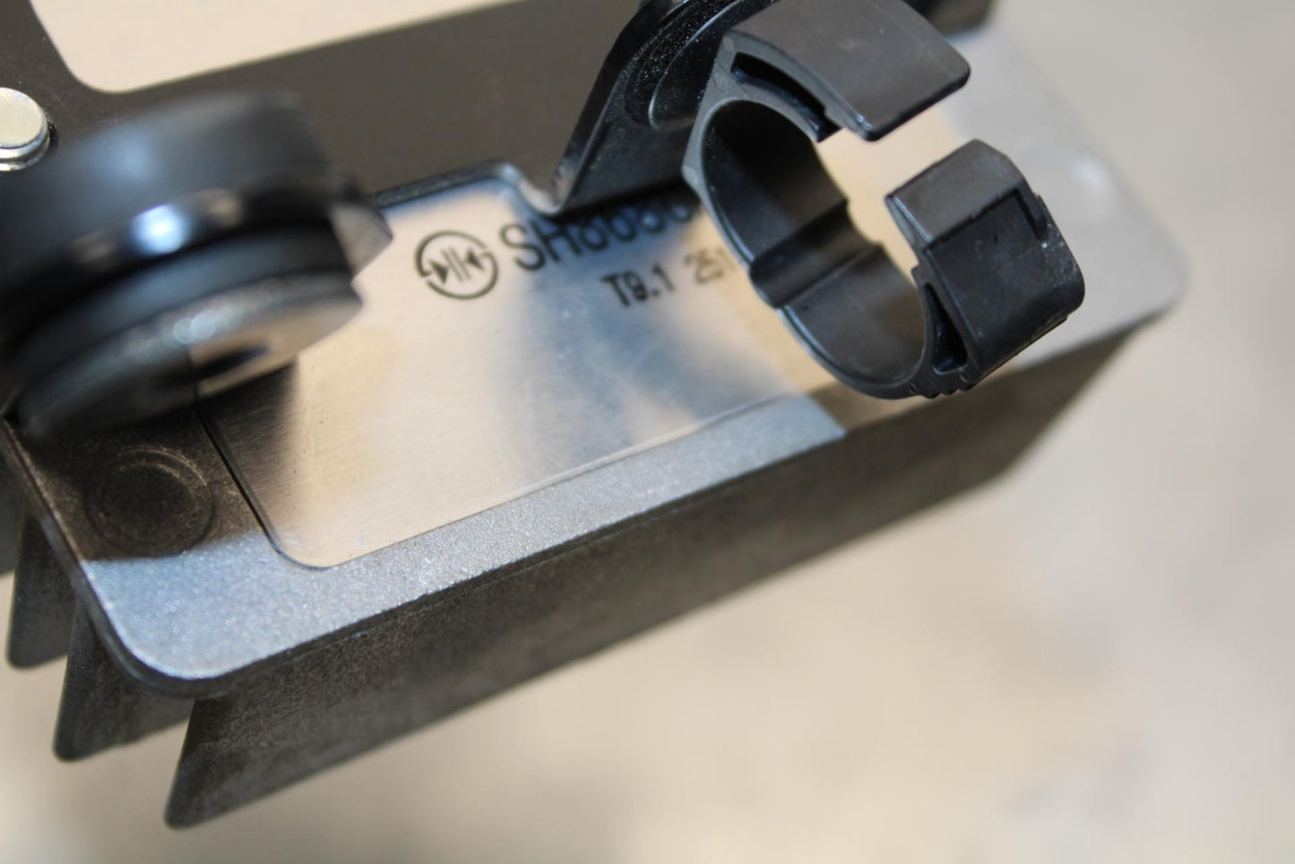 19-22 KAWASAKI Z400 RECTIFIER VOLTAGE REGULATOR BB70