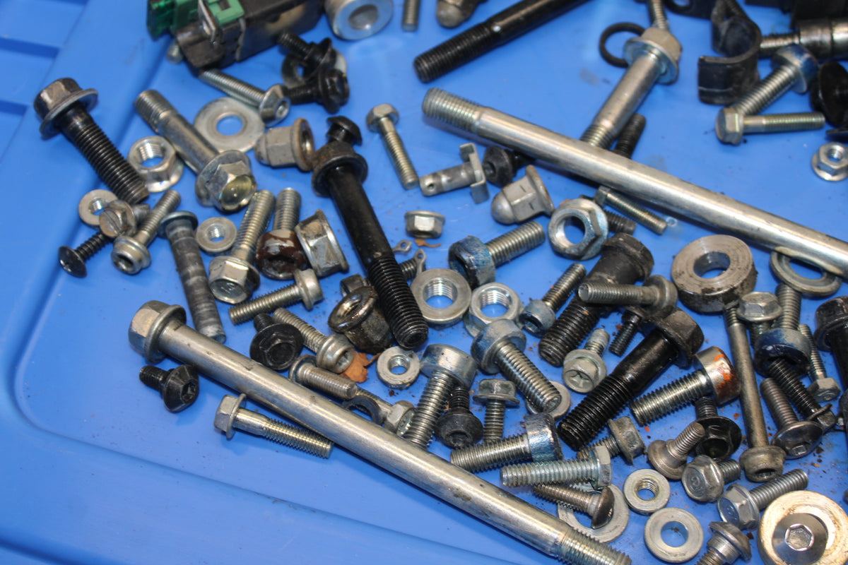 13-15 HONDA CBR500R ENGINE MOUNTING BOLTS HARDWARE MOTOR SCREWS BB704