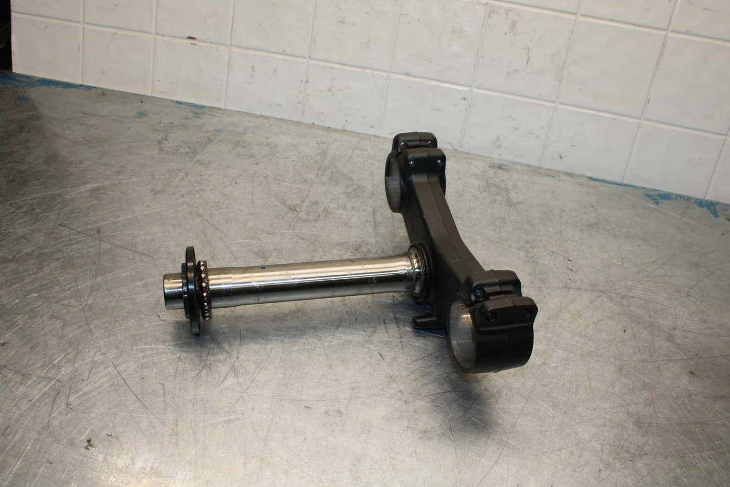 10-13 KAWASAKI Z1000 FRONT FORKS CLAMP LOWER TRIPLE TREE STEM BB421