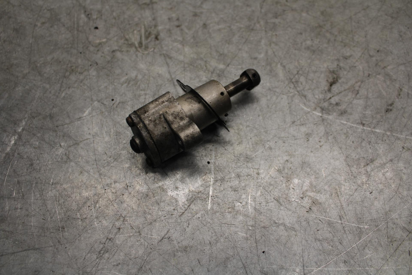 1997 Suzuki GSXR750 CAM CHAIN CAMSHAFT TENSIONER BB527
