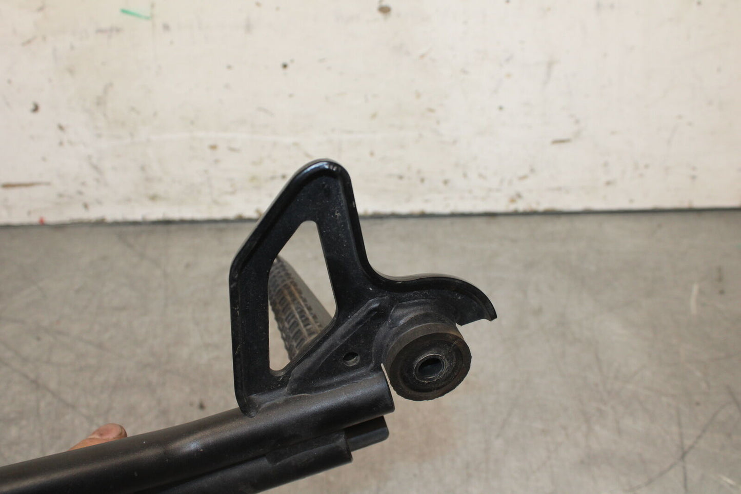 17-24 SUZUKI SV650 RIGHT REAR BACK PASSENGER PEG BB706