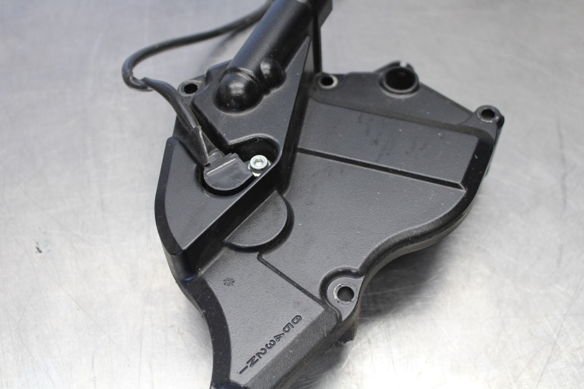 18 SUZUKI GSXR750 ENGINE SPROCKET COVER BB891