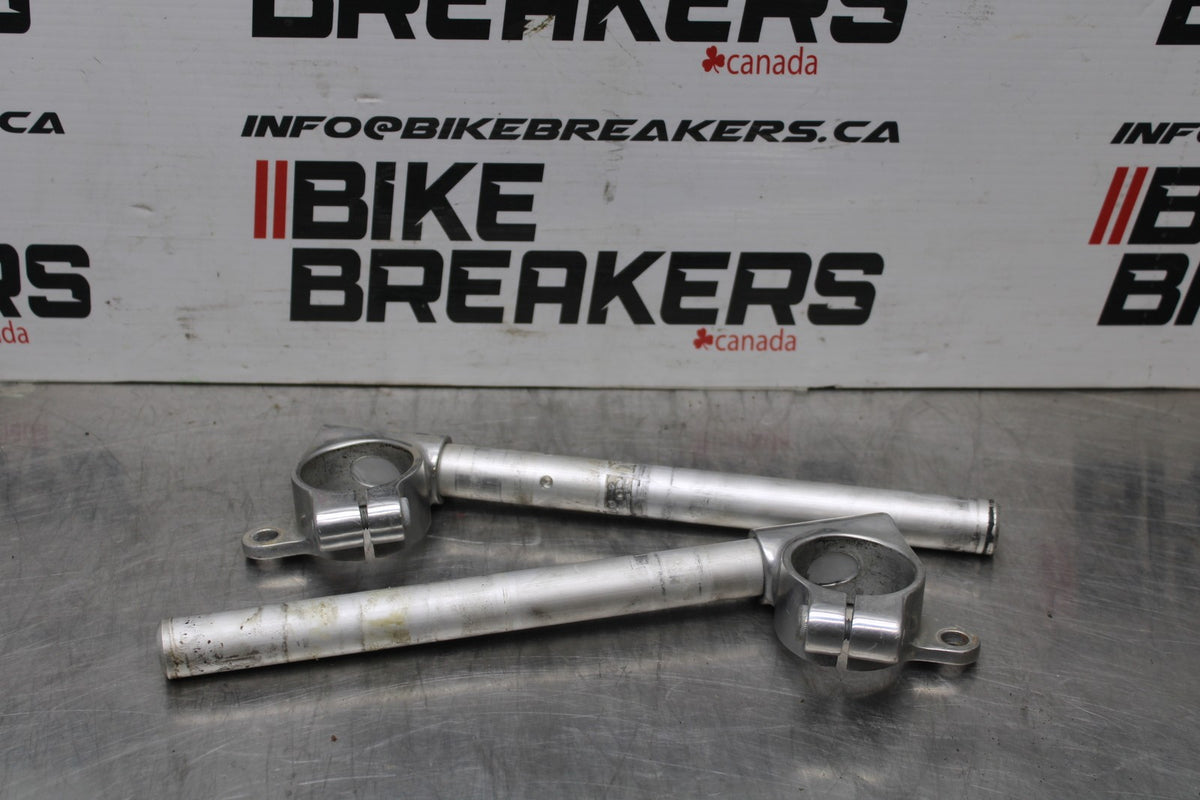 98 KAWASAKI NINJA ZX6 LEFT RIGHT CLIP ON ONS HANDLEBARS PAIR SET BB870