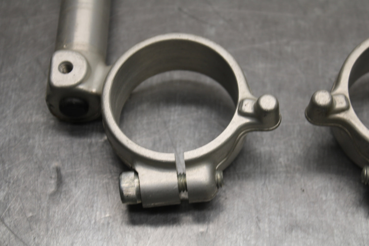 09 SUZUKI GSXR600 LEFT RIGHT CLIP ON ONS HANDLEBARS PAIR SET BB759