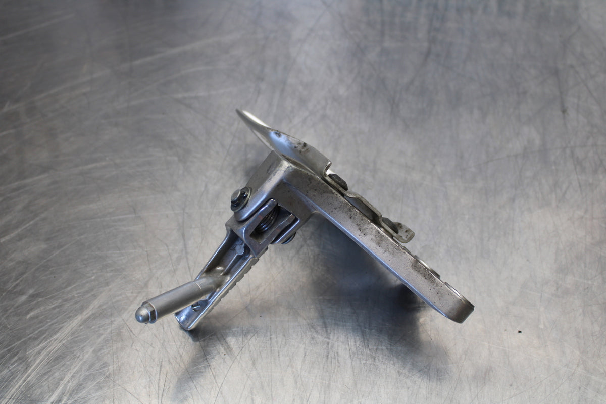 12-16 HONDA CBR1000RR LEFT REARSET REAR SET DRIVER FOOT PEG REST STOP BB157