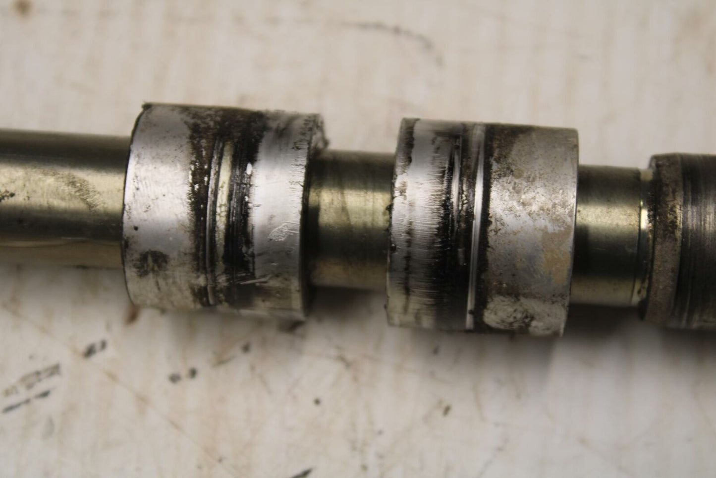 07-16 TRIUMPH STREET TRIPLE FRONT WHEEL RIM AXLE PIVOT BOLT BB356