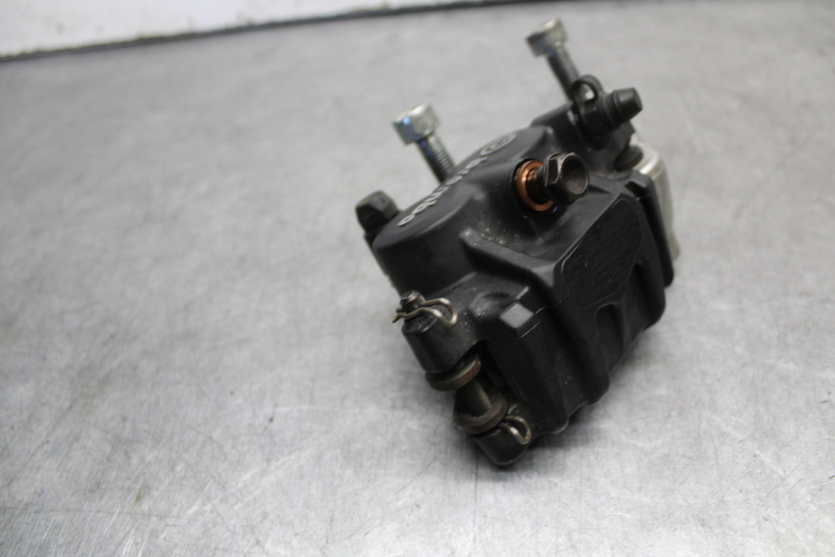 06-07 DUCATI MONSTER 695 RIGHT LEFT FRONT BRAKE CALIPER SET PAIR CALIPERS BB674